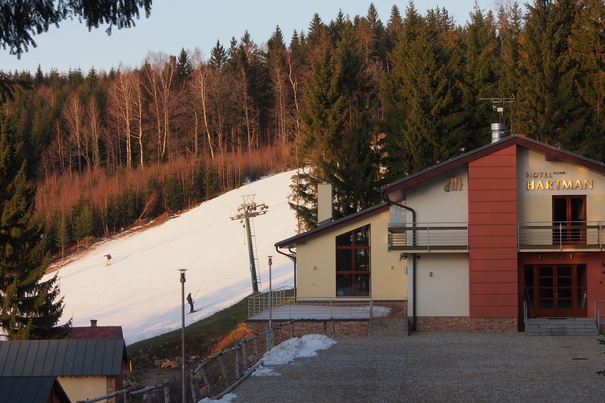 LN121853.jpg