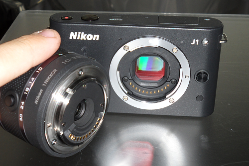 nikonj1cip.jpg