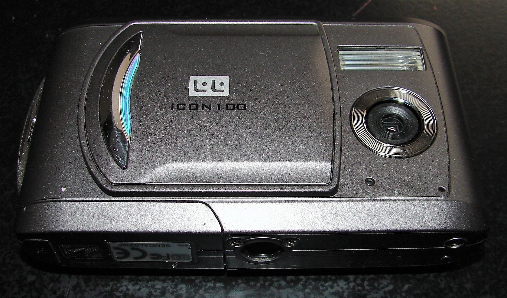 Digitální fotoaparát ICON 100 (2).JPG